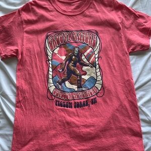 pigeon forge, TN T-shirt, medium, pink